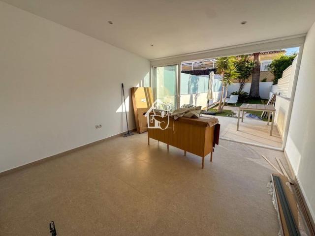 Townhouse for rent in Los Altos, Alicante