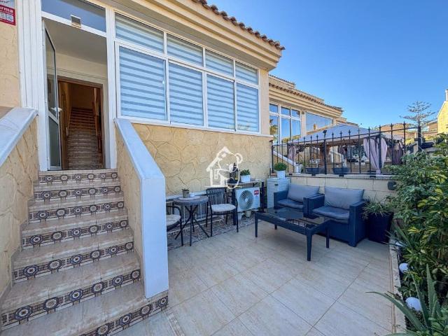 Townhouse for rent in Los Balcones Los Altos, Torrevieja, Alicante