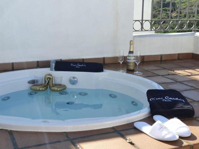 Townhouse for rent in La Alcaidesa, Cádiz