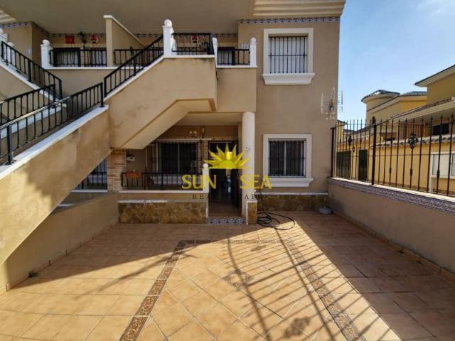 Townhouse for rent in La Florida, Orihuela, Alicante