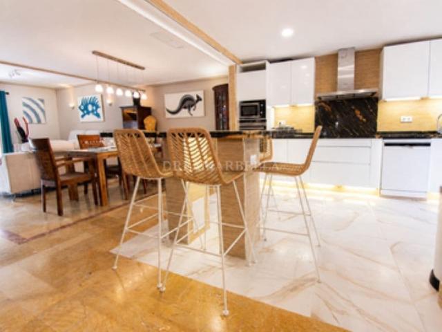Townhouse for rent in Marbella, Málaga