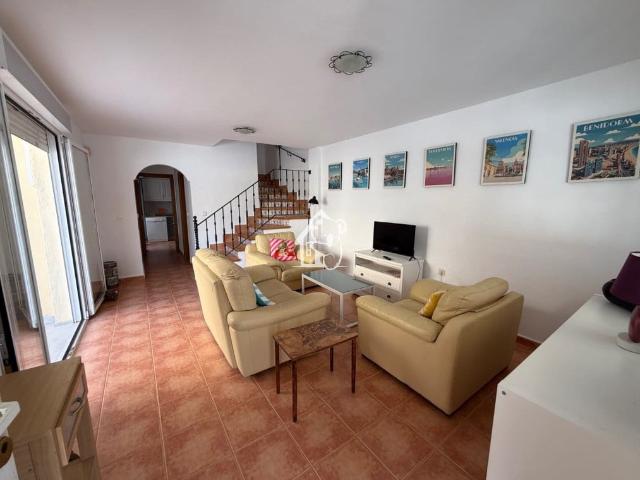 Townhouse for rent in Mil Palmeras, Pilar de la Horadada, Alicante