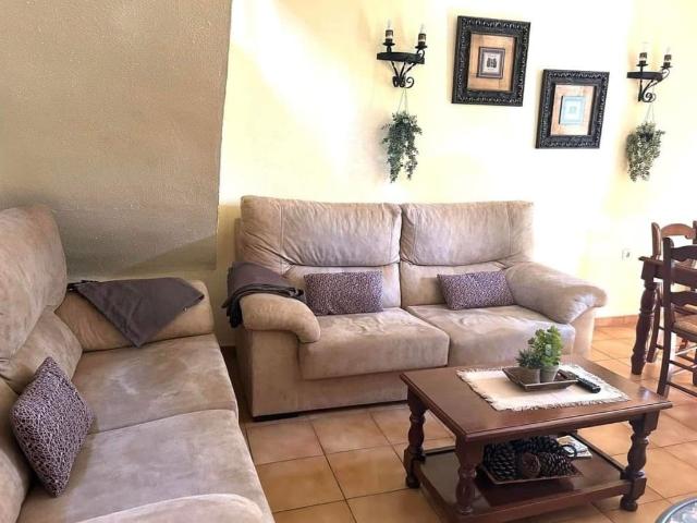 Townhouse for rent in Nerja, Málaga