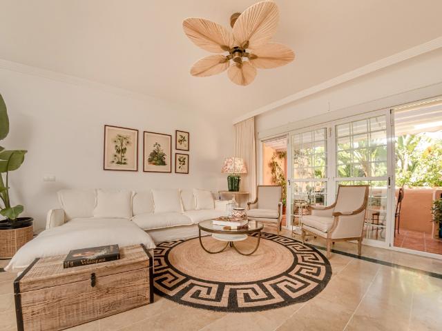 Townhouse For Rent in The Golden Mile, Marbella