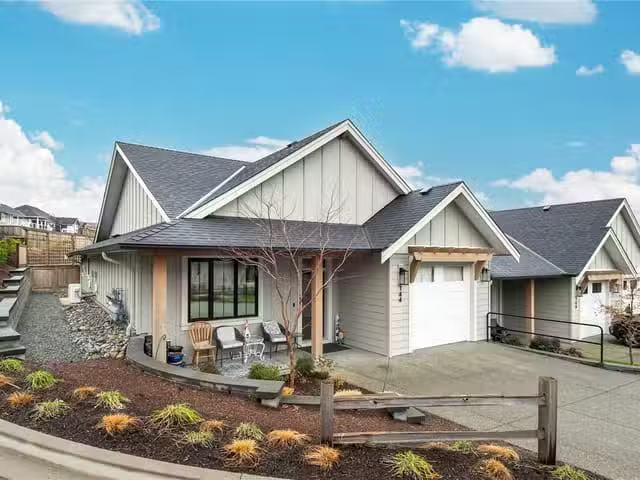 Townhouse for sale in Courtenay, 144 4098 Buckstone Rd, 1030117