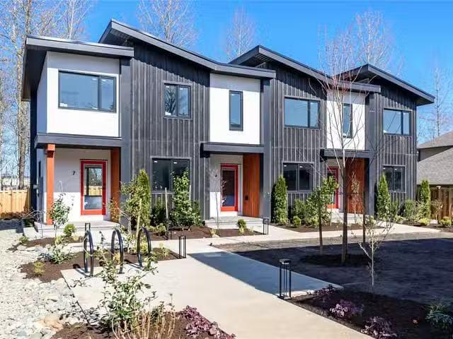 Townhouse for sale in Courtenay, 8 1590 Piercy Ave, 1031526