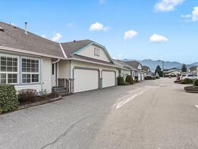 Townhouse for sale in Chilliwack, Sardis, 63 45175 Wells Road.