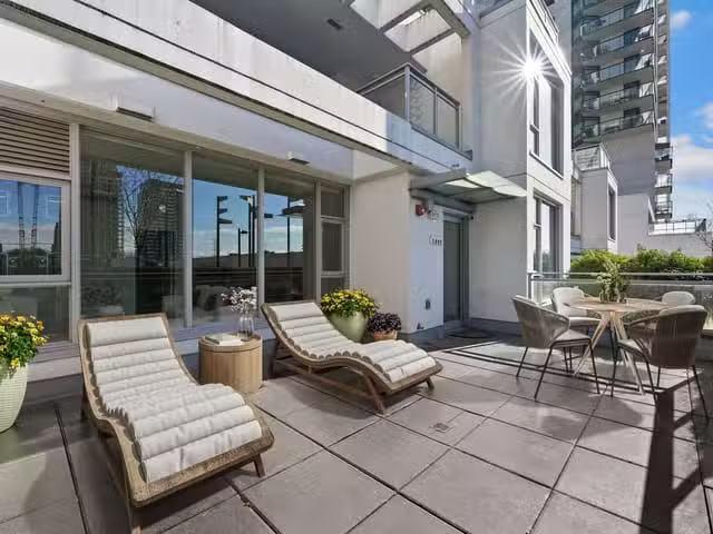 Townhouse for sale in Burnaby, Burnaby North, TH02 2288 Alpha.