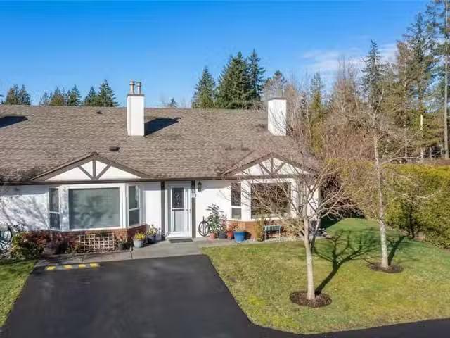 Townhouse for sale in Parksville, 65 120 Finholm St, 1029289