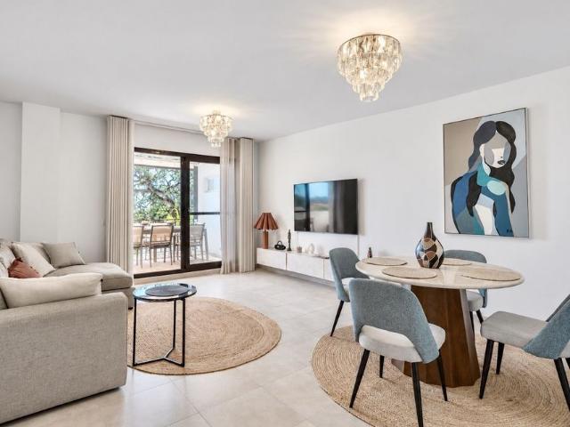 Townhouse in Altos de los Monteros
