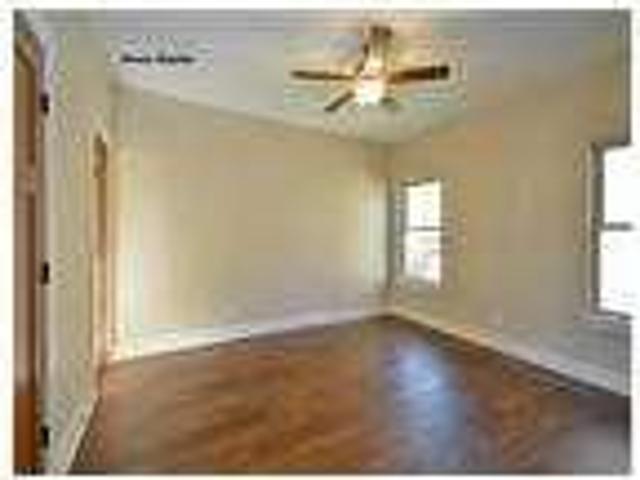 Townhouse in Black Mountain