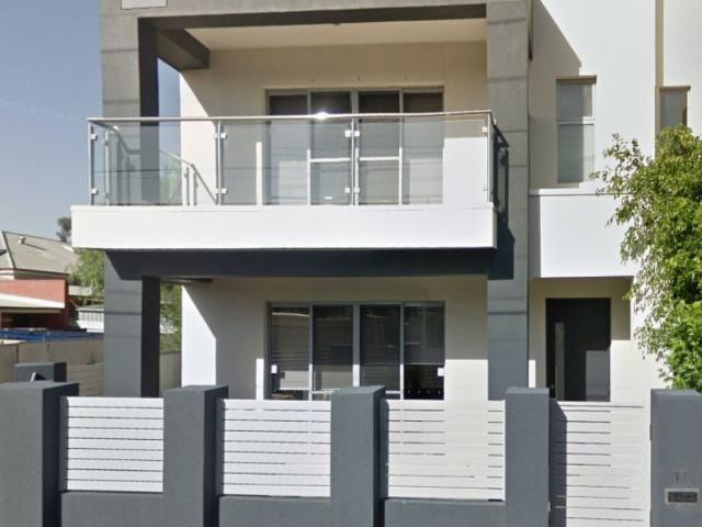 Townhouse in great location