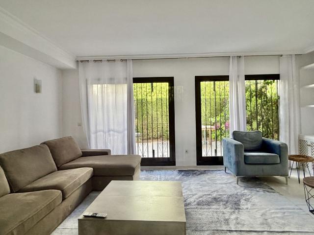 Townhouse in Guadalmina Baja