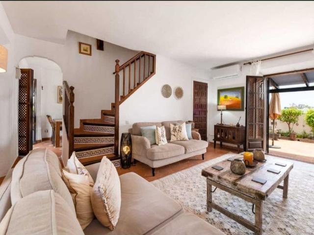 Townhouse in Nueva Andalucía