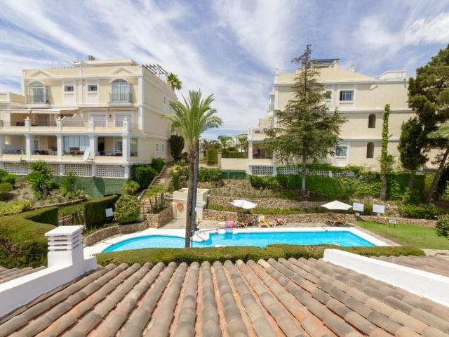 Townhouse in Nueva Andalucía