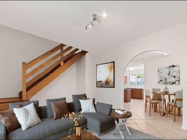 Townhouse in Premier Location
