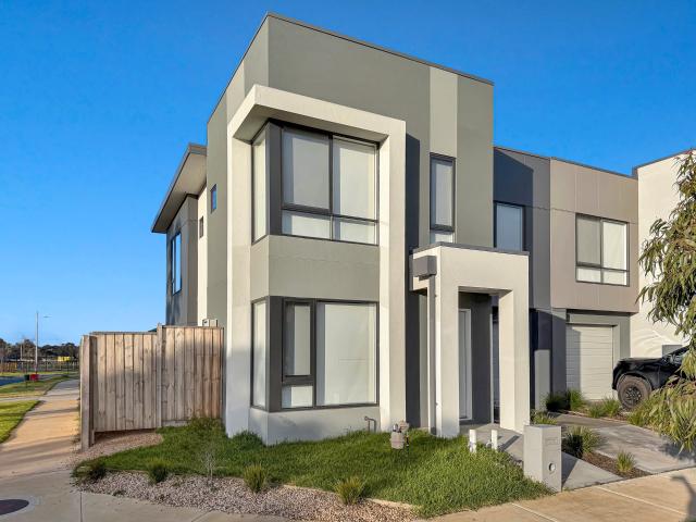 Townhouse in wonderful Charlemont
