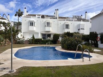 Townhouse in The Golden Mile