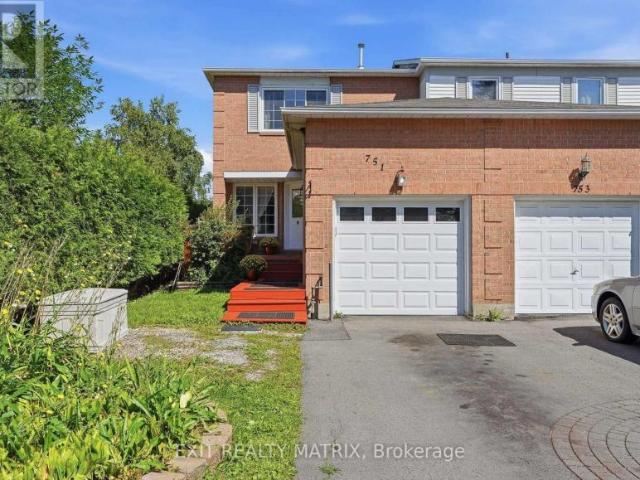 Townhouse Ottawa ON 105119106