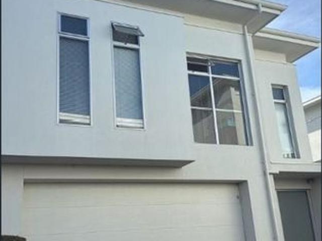 Townhouse living at Hayborough