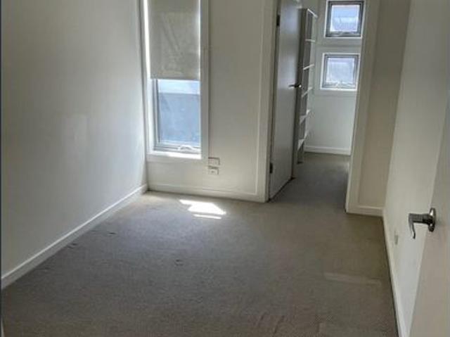 Townhouse Living at it's Best!