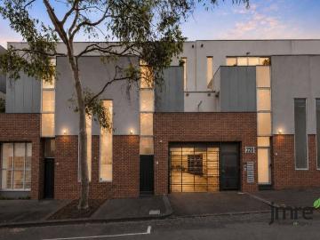 Townhouse Living in the Heart of West Melbourne