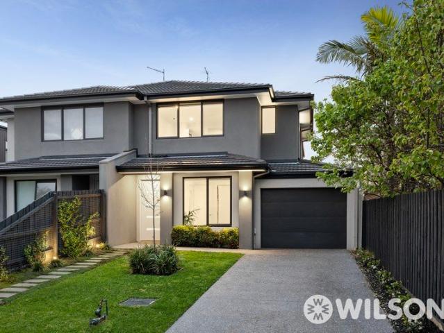 Townhouse Luxury Offering Sun Soaked Alfresco Appeal