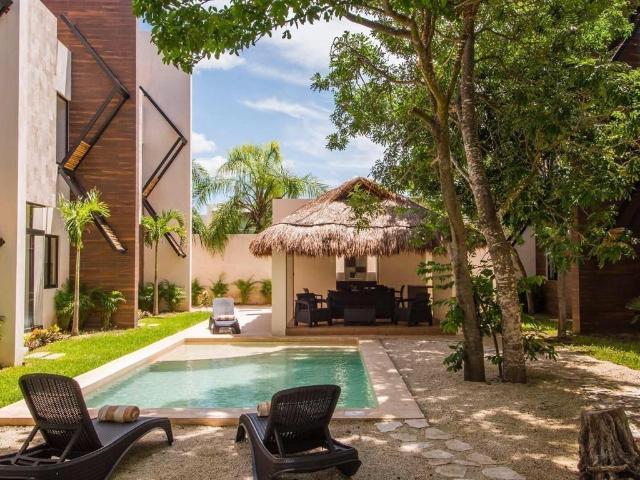 Townhouse Montes de Ame | NLP |
