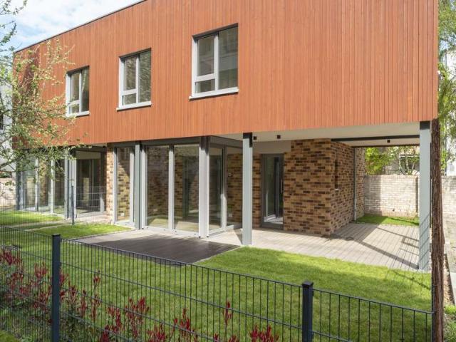 Townhouse mit Garten Erstbezug Neue moderne Remise