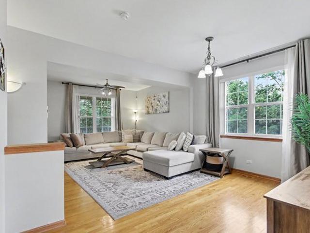 1080 Kufrin Way