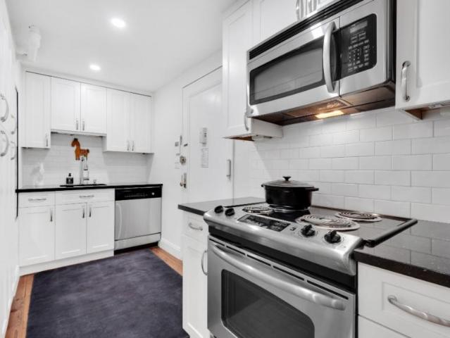 townhouse New York NY 10014 DLS51627275