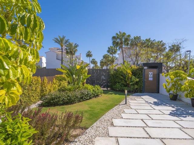 Townhouse · Nueva Andalucía
