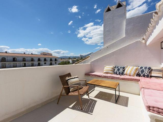 Townhouse · Nueva Andalucía