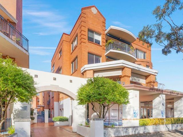 Townhouse style apartment in the heart of Sutherland