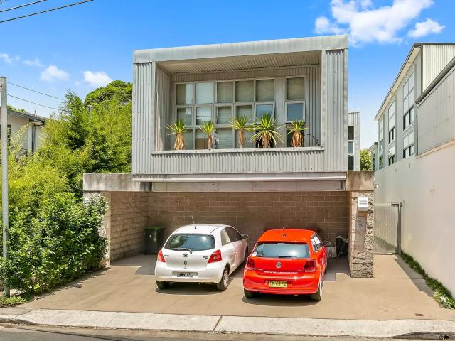 Townhouse style one bedroom apartment