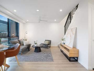 Townhouse Style Living in the Heart of Utopia