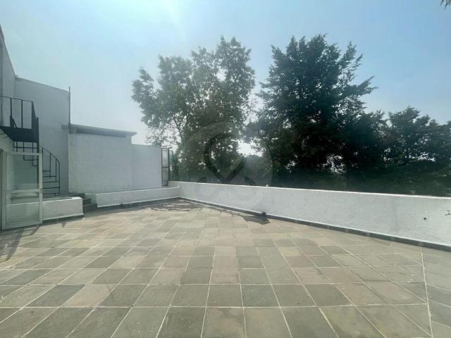 TOWNHOUSE RICO EN POTENCIAL EN DESIERTO DE LOS LEONES