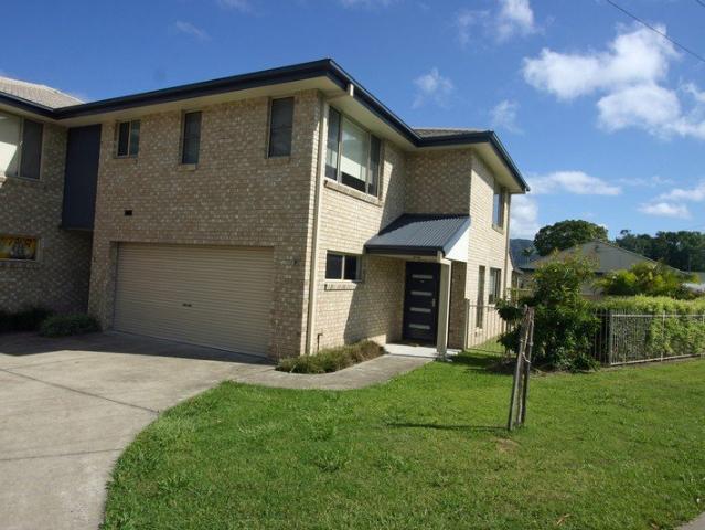 Townhouse, Walk to CBD