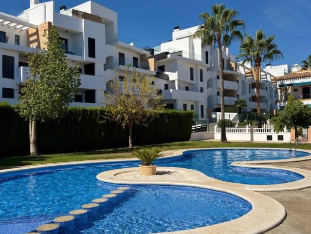 Townhouse with terrace and pool in Los Dolses, near La Zenia Boulevard and the beach