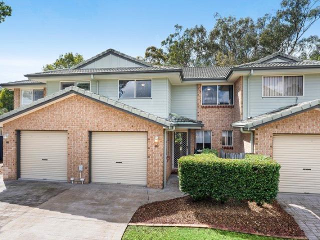 Townhouse with Endless Potential & Peaceful Private Courtyard!