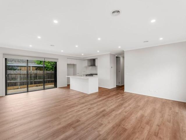 Townhouse with Spacious Floorplan