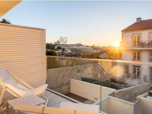 Townhouse T2 no Fervença Palace em Gaia