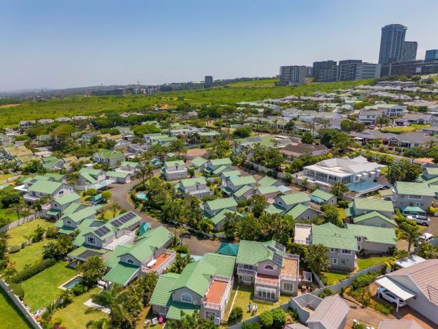 Townhouse to rent in uMhlanga Rocks