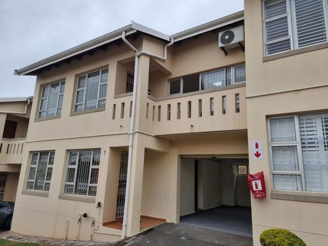 Townhouse to rent in Avoca