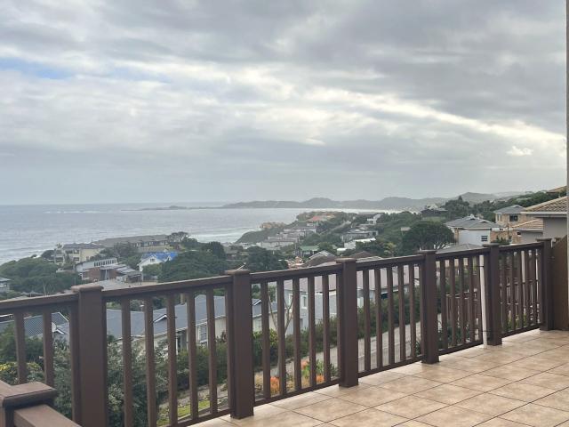 Townhouse to rent in Brenton on Sea
