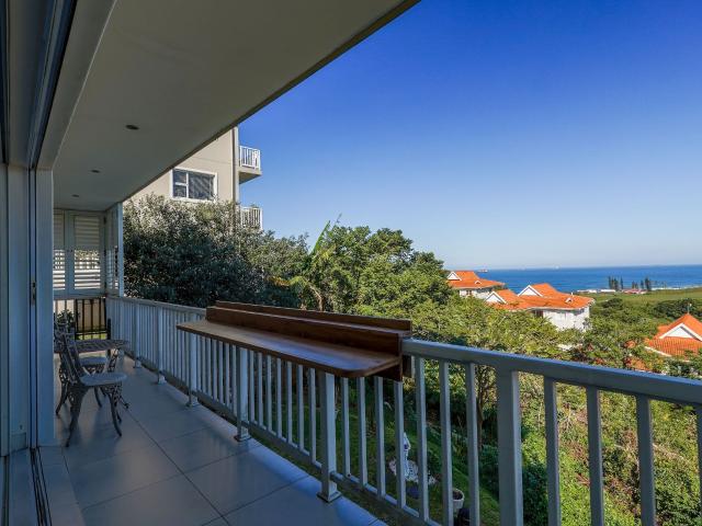 Townhouse to rent in La Mercy