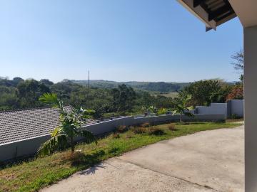 Townhouse To Rent in La Mercy KwaZulu Natal