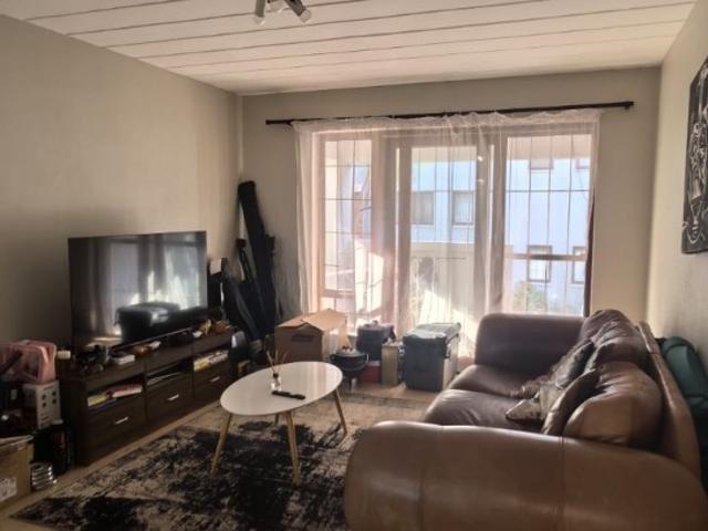 Townhouse To Rent in Morningside, Sandton