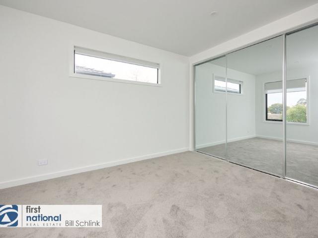 TOWNHOME IN BALWYN