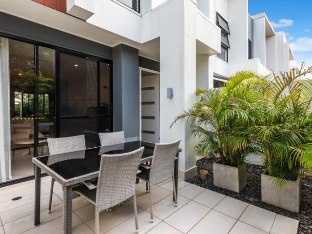 Townhome in Prestigious Cova Estate Seller Purchased Elsewhere!